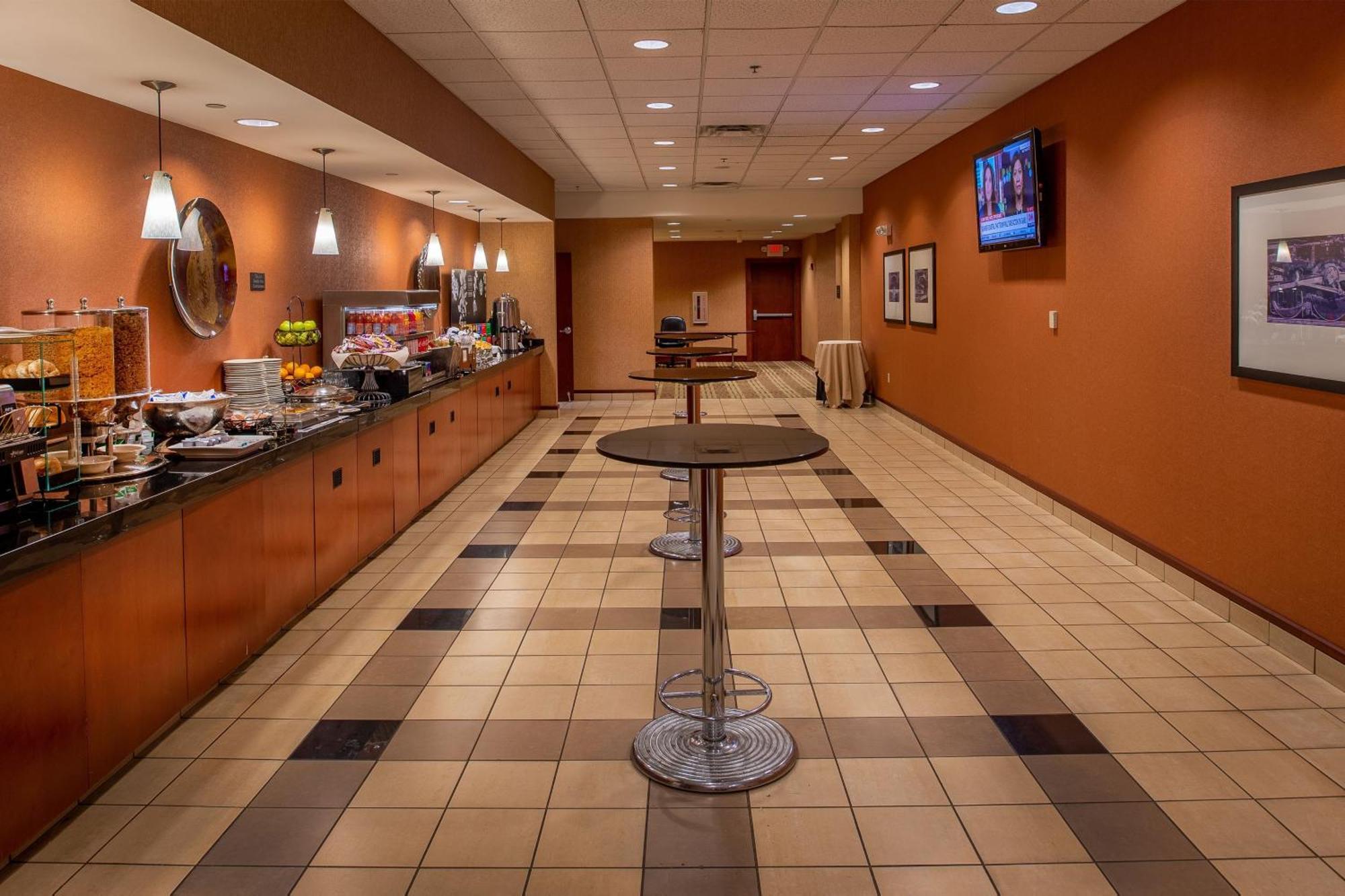 Sheraton Westport Plaza Maryland Heights Esterno foto
